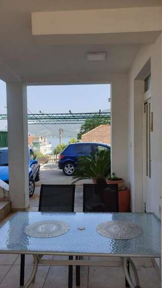 Апартаменты LAV Apartments Херцег-Нови Номер-студио с террасой (3 взрослых).-2